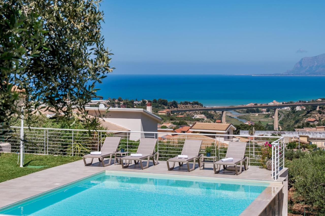 Villa Maria Con Piscina E Vista Mare Castellammare del Golfo Luaran gambar